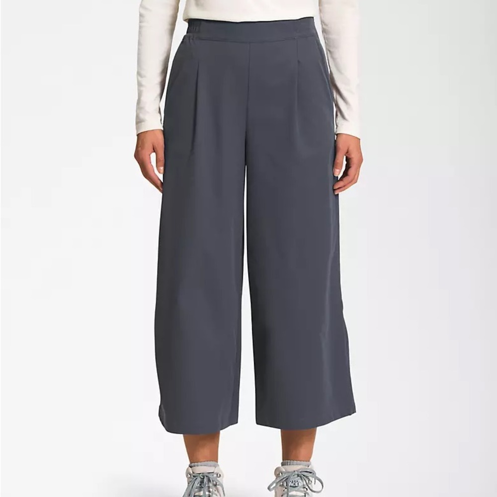 NWT THE NORTH FACE Women’s Standard Wide Leg Pants IN Color - Vanadis Gray